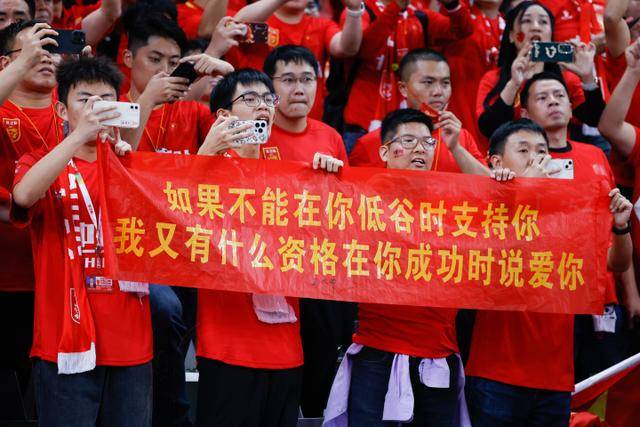 莎拉的弟弟坦白认罪，弹劾案新证据曝光，市长声明合同数量不一致